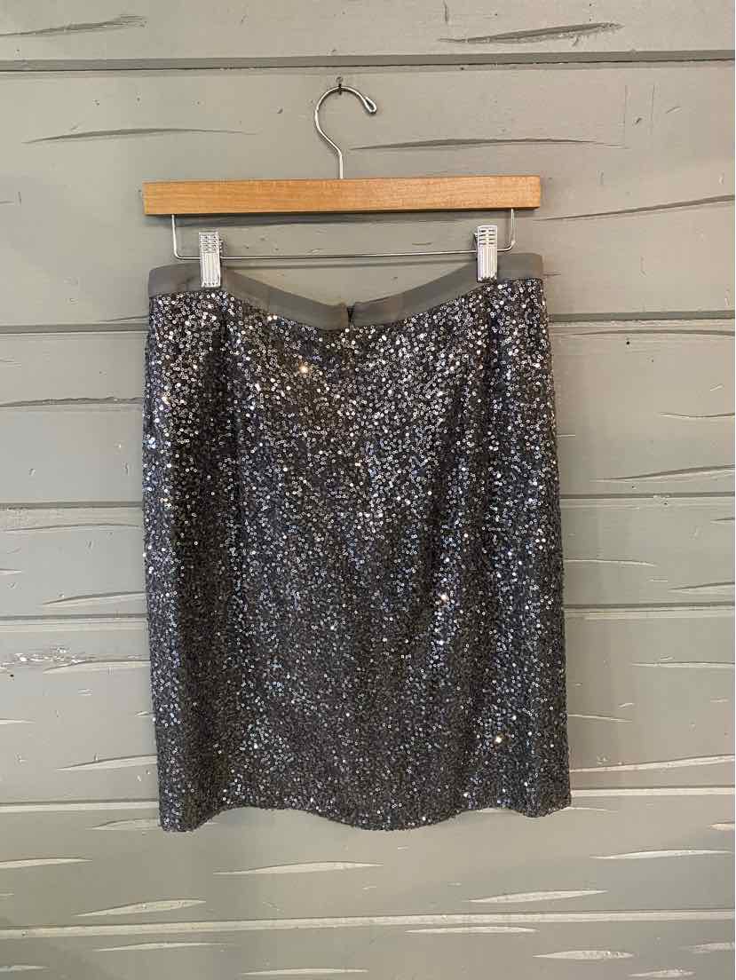 W J CREW GY Size 6 SK