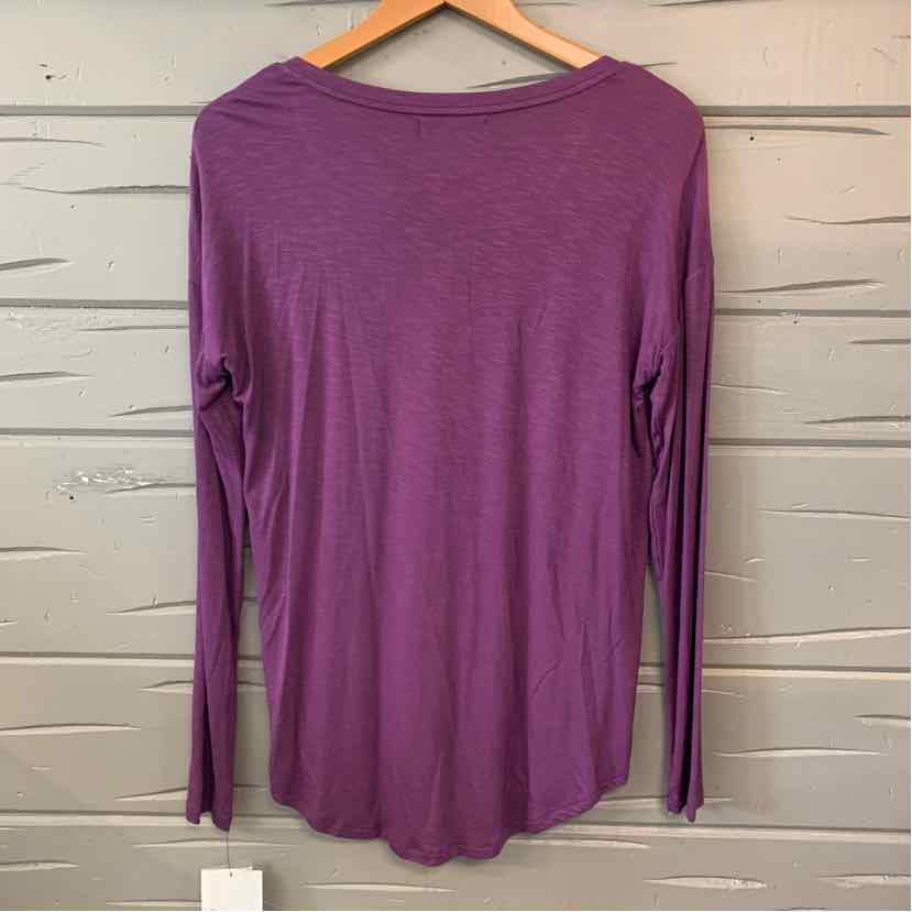 W LIZ CLAIBORNE PL Size SM T