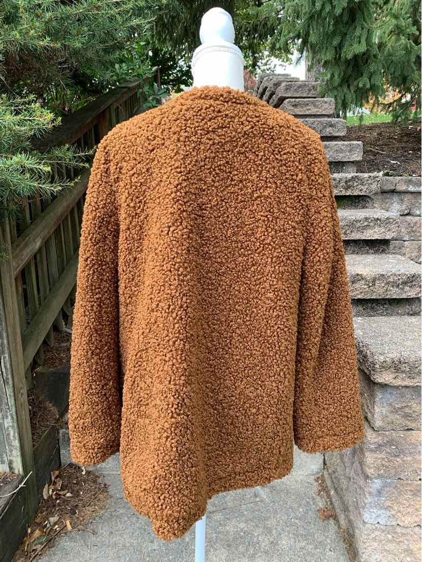 W MAX STUDIO BR Size LG OW