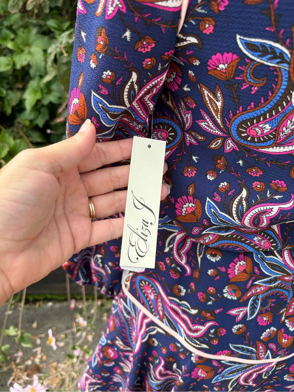 W ELIZA J. NY Size 2 DR