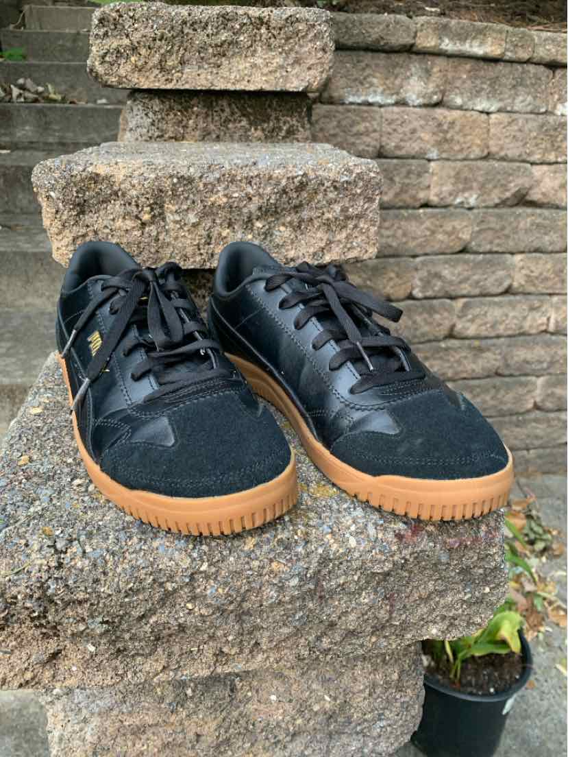 W PUMA BK Size 10 SNEAKER