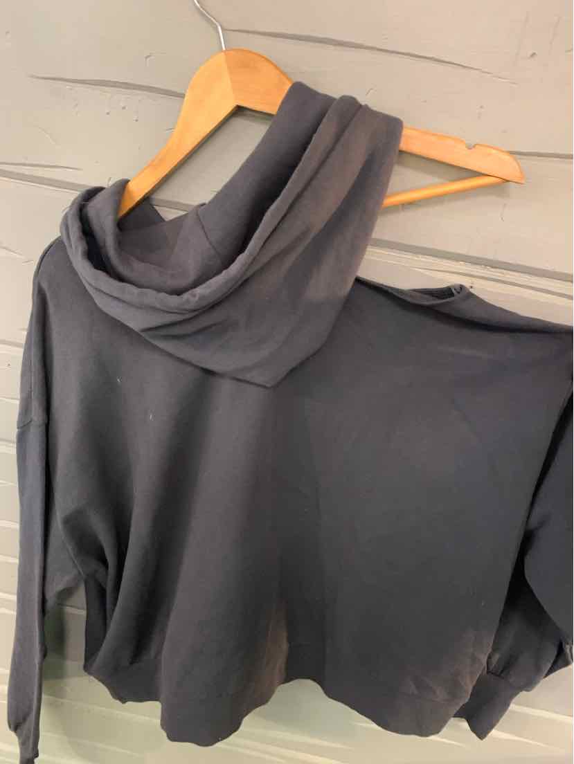 W Z SUPPLY GY Size SM T