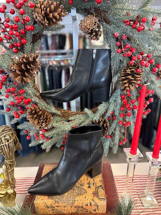 W MARC FISHER BK Size 10 BOOT