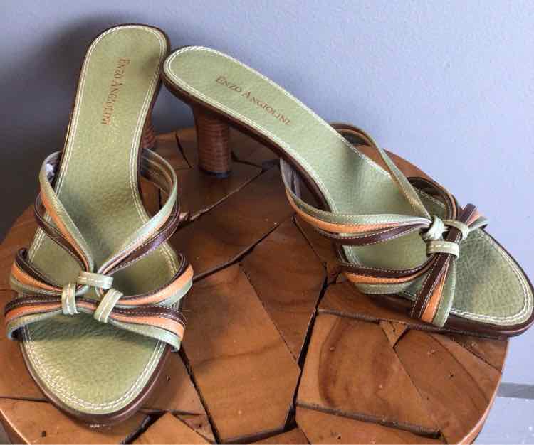 W ENZO ANGIOLINI GR Size 9 SHOE
