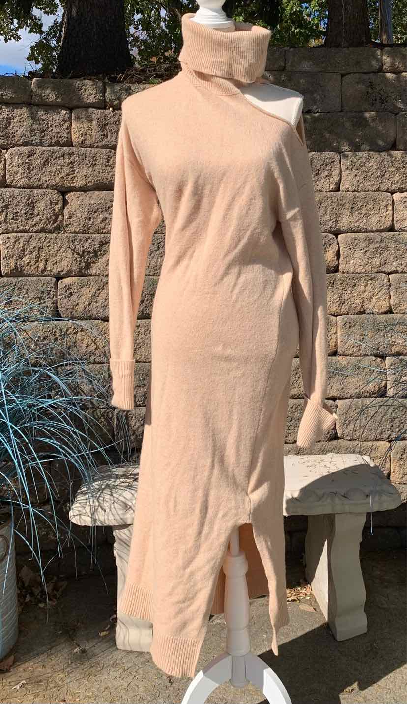 W PAIGE TAN Size MED DR