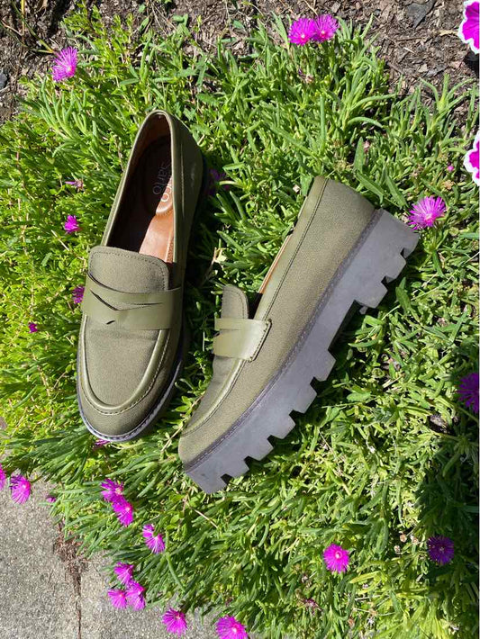 W FRANCO SARTO GR Size 9 SHOE