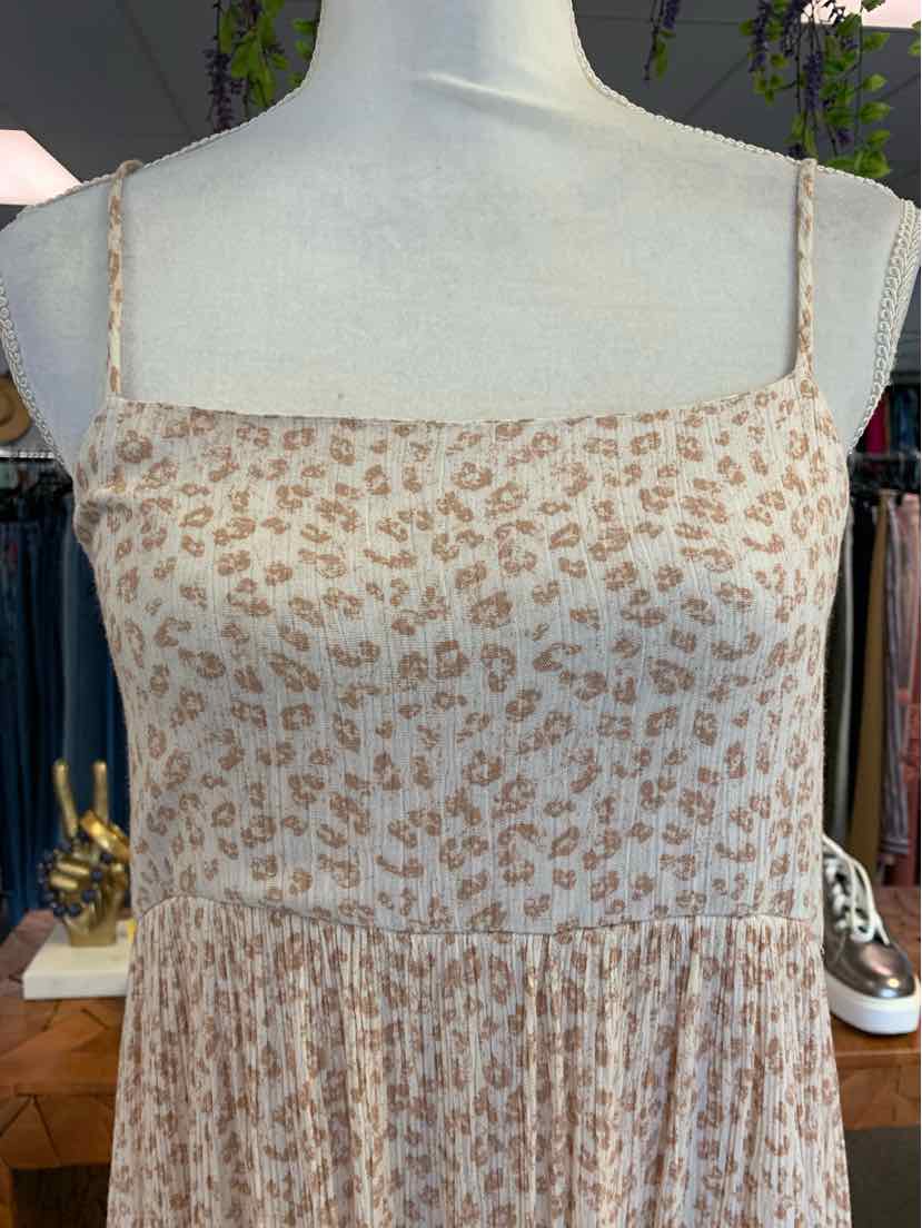 W CARLY JEAN TAN Size XS DR