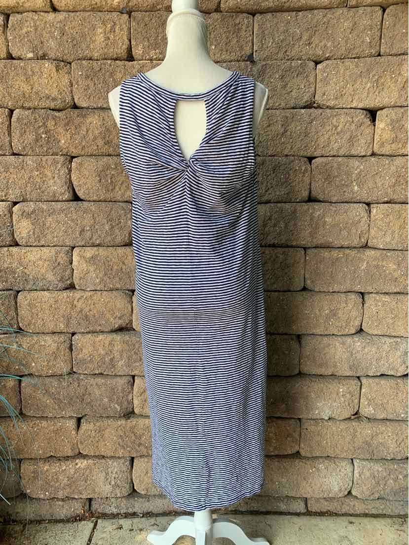 W TALBOTS NY Size LGP DR