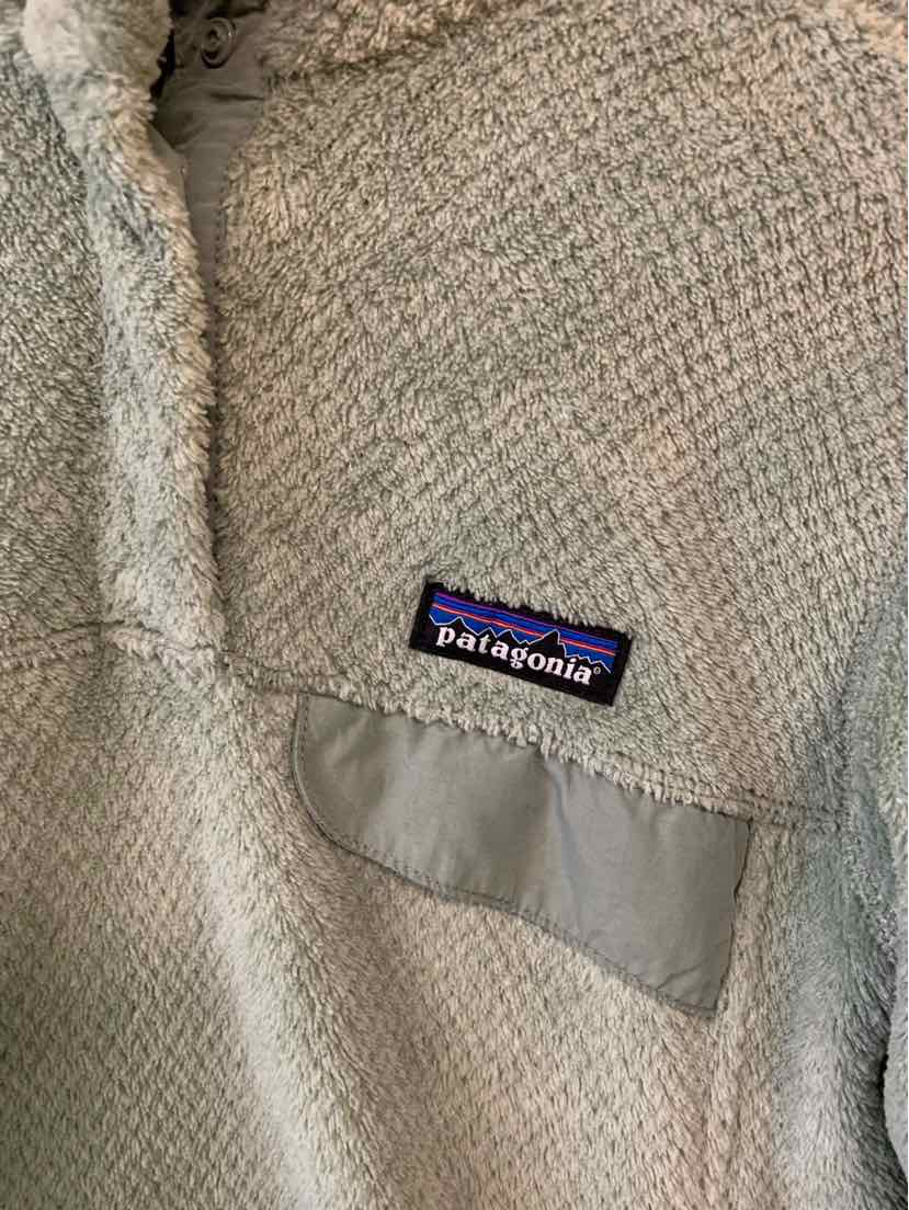 W PATAGONIA MINT Size SM OW