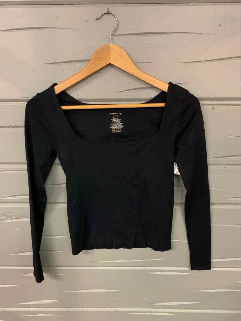 W FREE PEOPLE BK Size M/L T