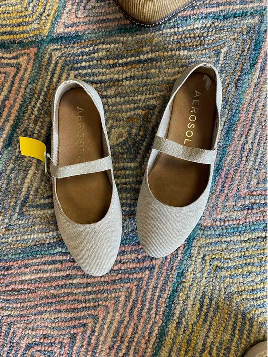 W AEROSOLES GD Size 10 SHOE