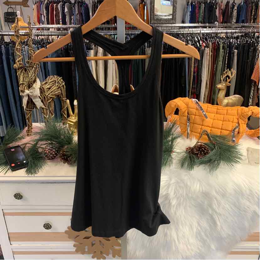 W LULULEMON BK Size SM AW