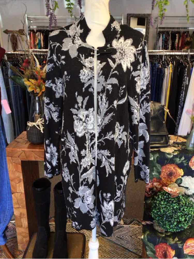 W CYNTHIA ROWLEY BK Size XL SW