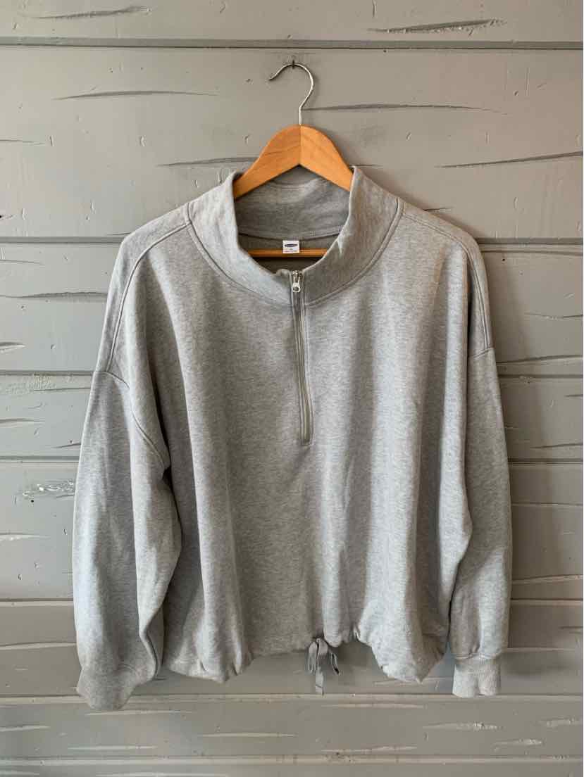 Light gray quarter-zip sweatshirt with ribbed cuffs and collar, relaxed fit, size XL.