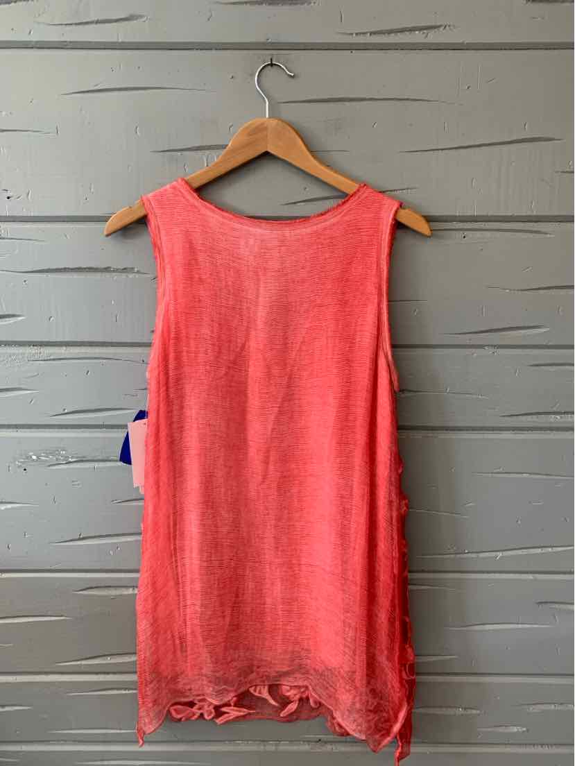 Coral sleeveless lightweight knit top with scalloped hem, size XS, hanging on wooden hanger.
