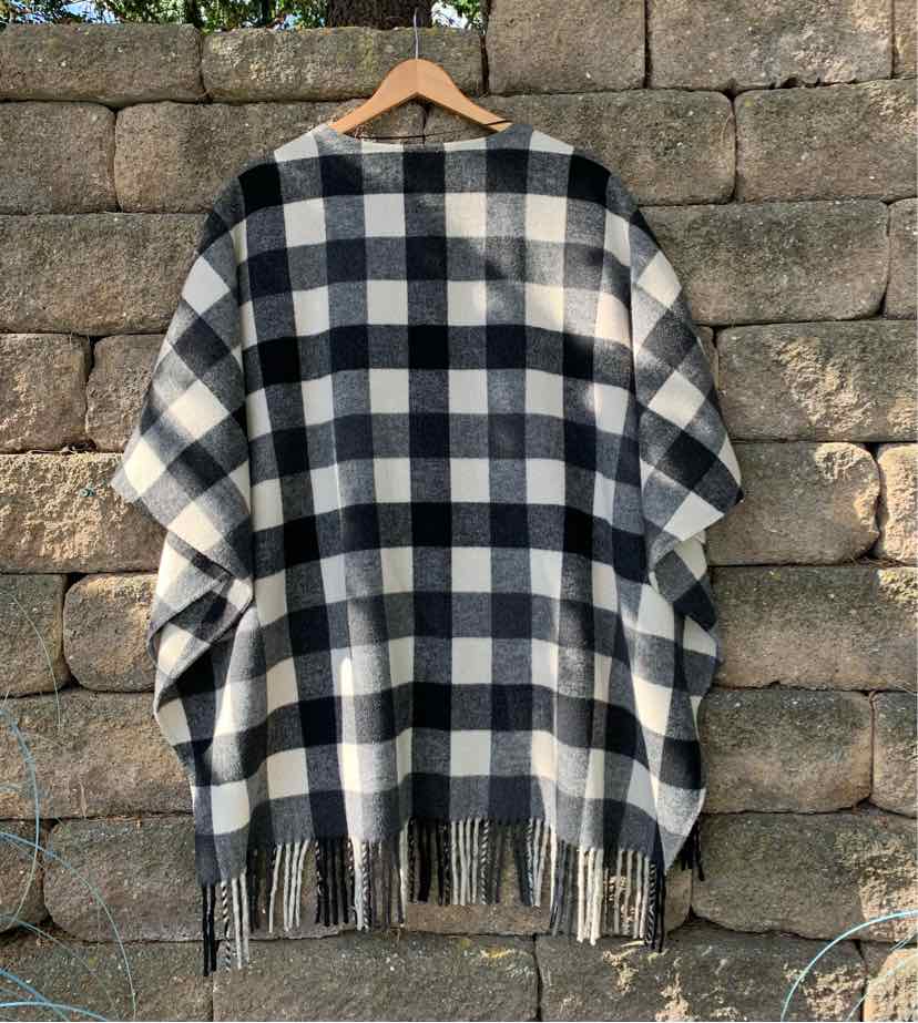 W ZARA BK Size MED OW