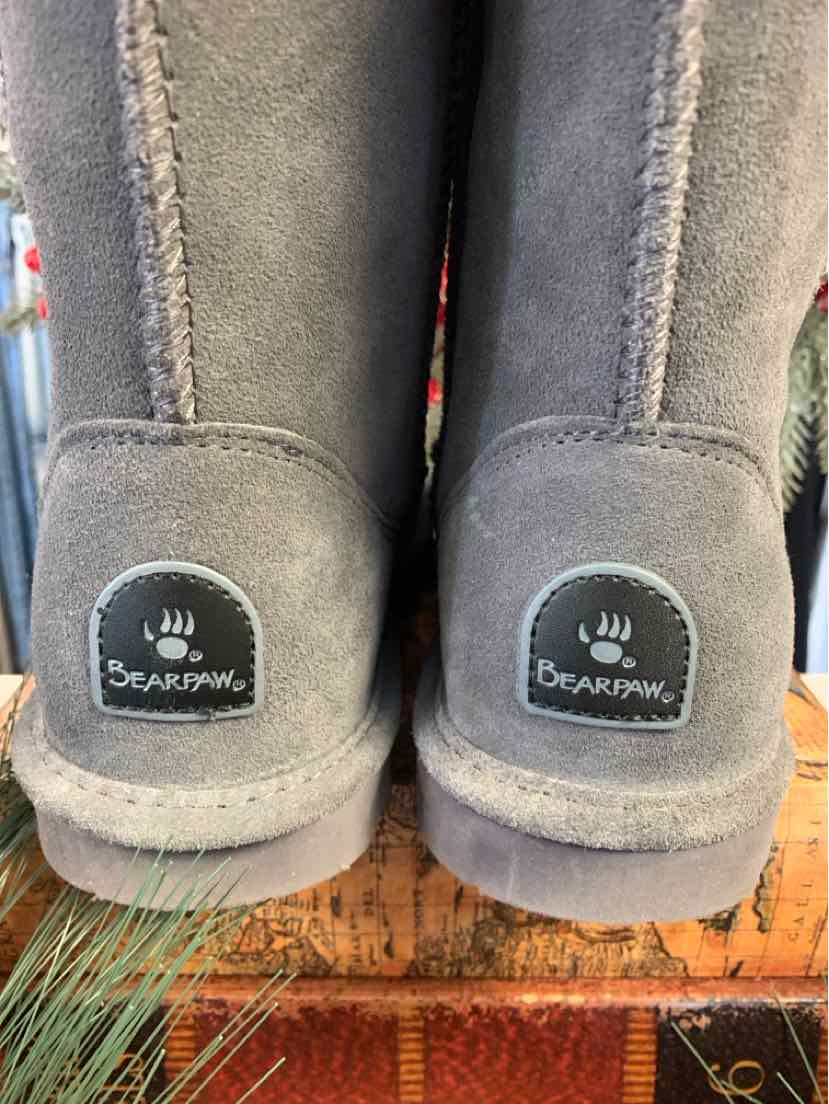 W BEARPAW GY Size 7 BOOT