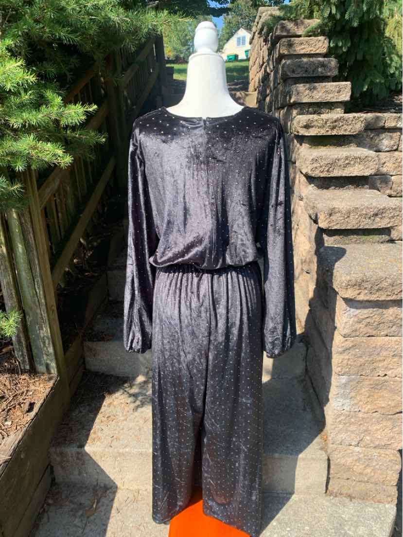 W LANE BRYANT BK Size 18/20 JS