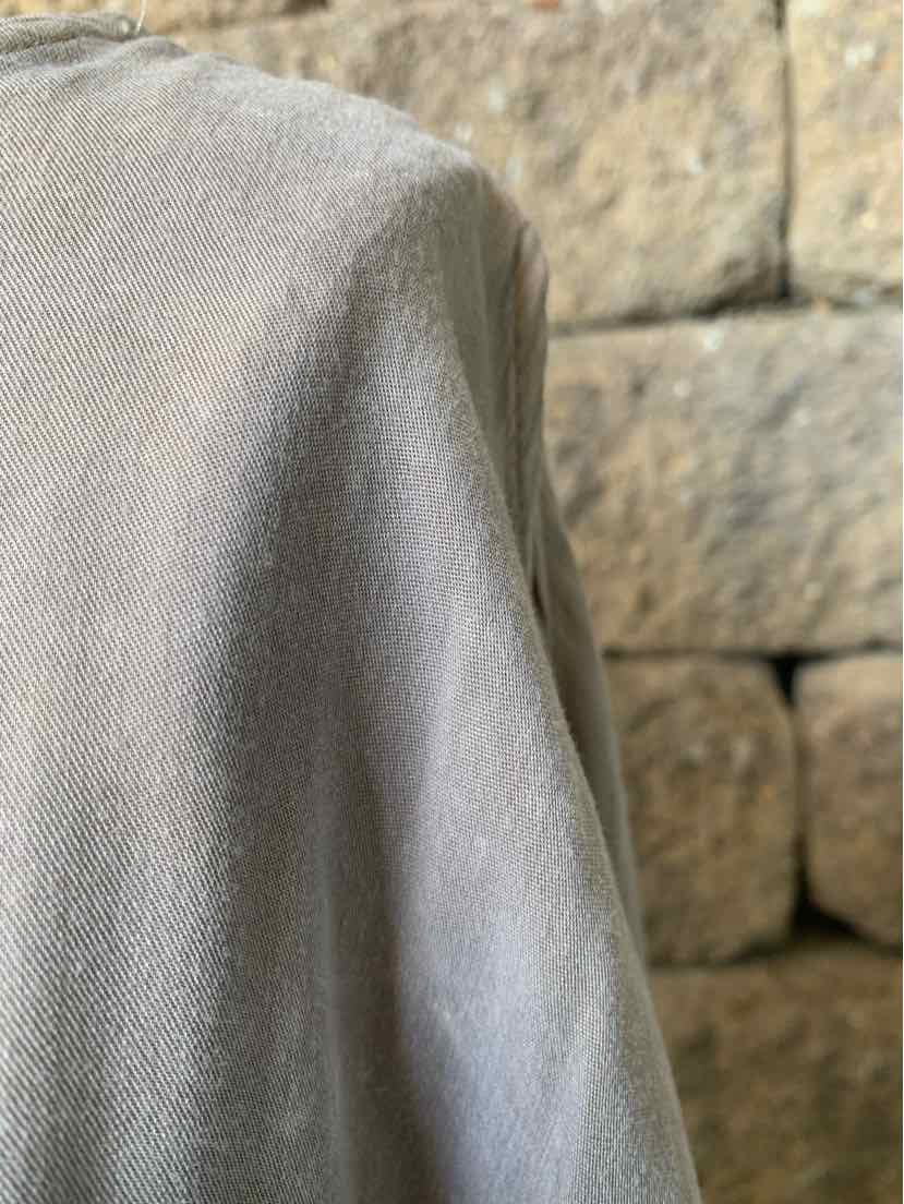 W UMGEE BEIGE Size XL T