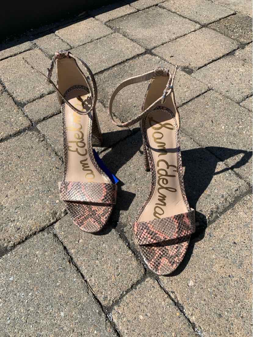 Women's Sam Edelman multi-color lizard print ankle strap block heel sandals size 10.