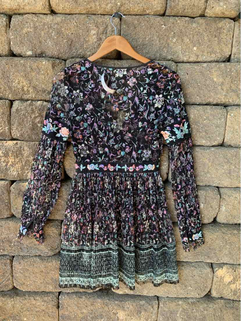 W FREE PEOPLE MULTI Size 0 DR