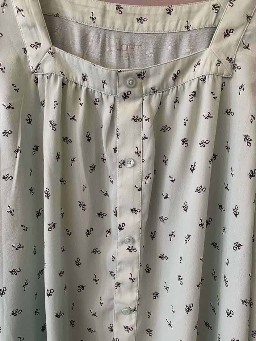 W LOFT MINT Size MED T