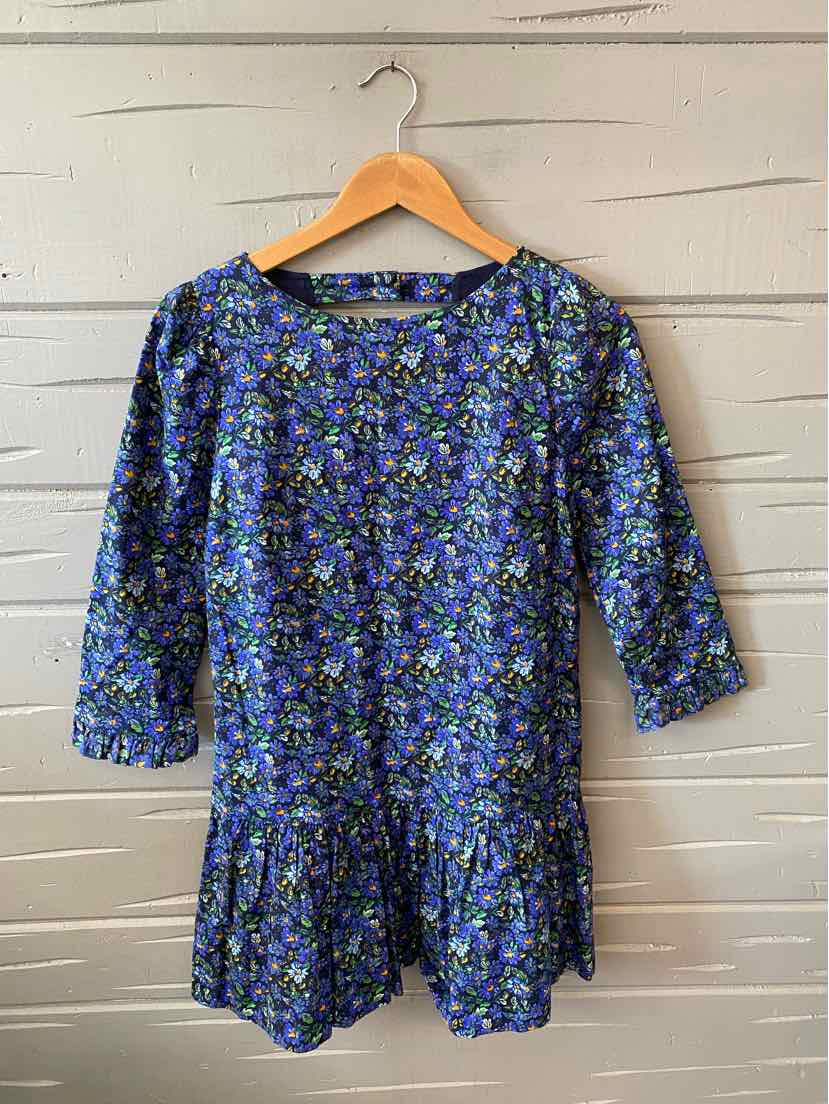 Blue floral print dress with three-quarter sleeves and gathered waist in size XS.