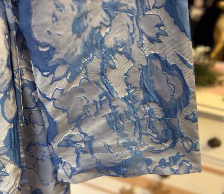 W PIECES BL Size LG DR