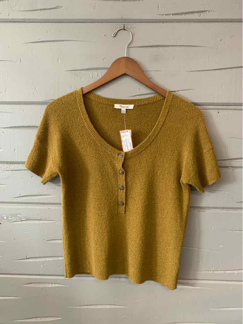 Olive green ribbed short-sleeve knit top with scoop neck and three buttons on front.