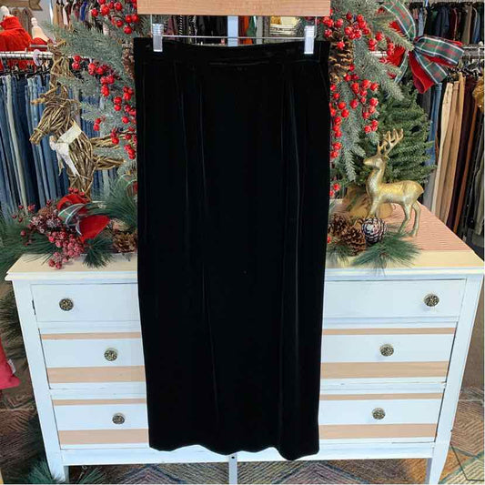 W CHRISTIAN DIOR BK Size 10 SK