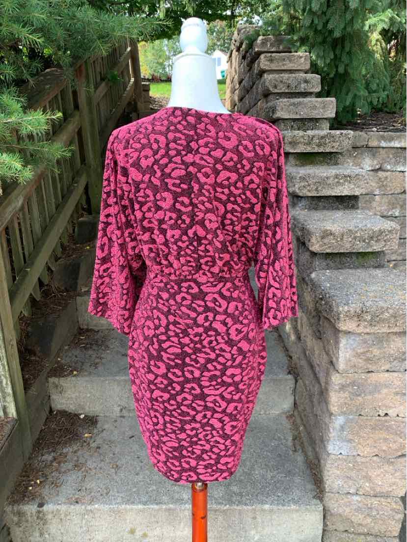 W VENUS PK Size SM DR