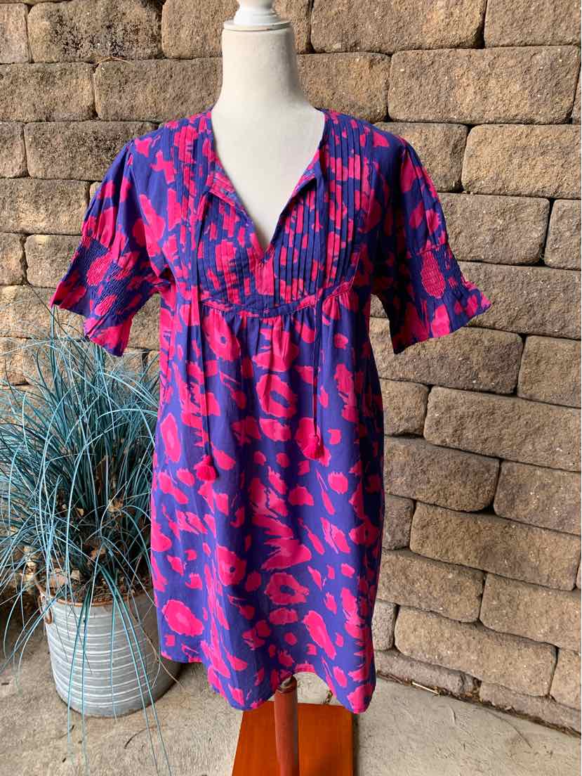 Bright pink and purple floral short dress with V-neck and flutter sleeves, size XS.