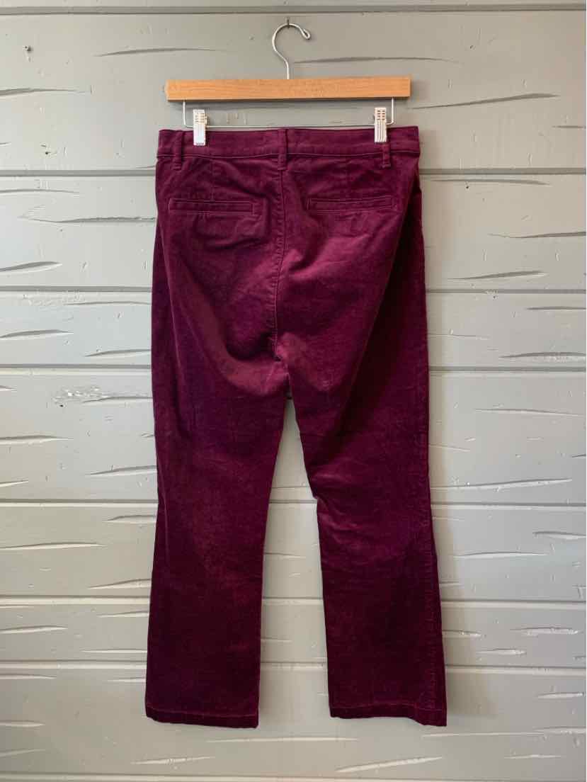 Women's deep burgundy corduroy pants with back patch pockets, straight leg cut, size 6.