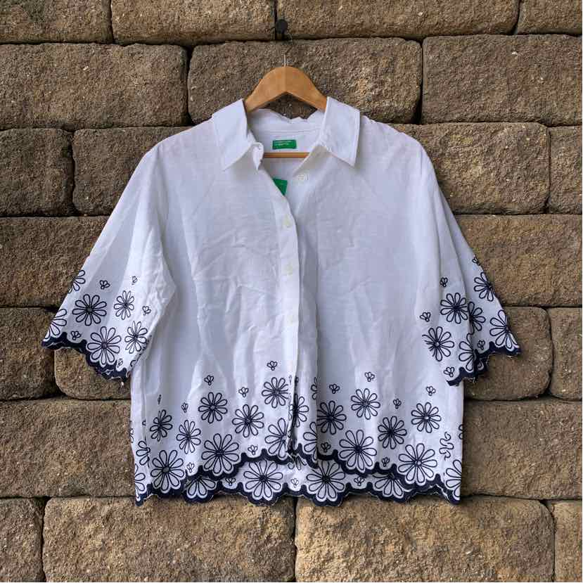 W UNITED COLORS OF BENETTON WH Size LG BL