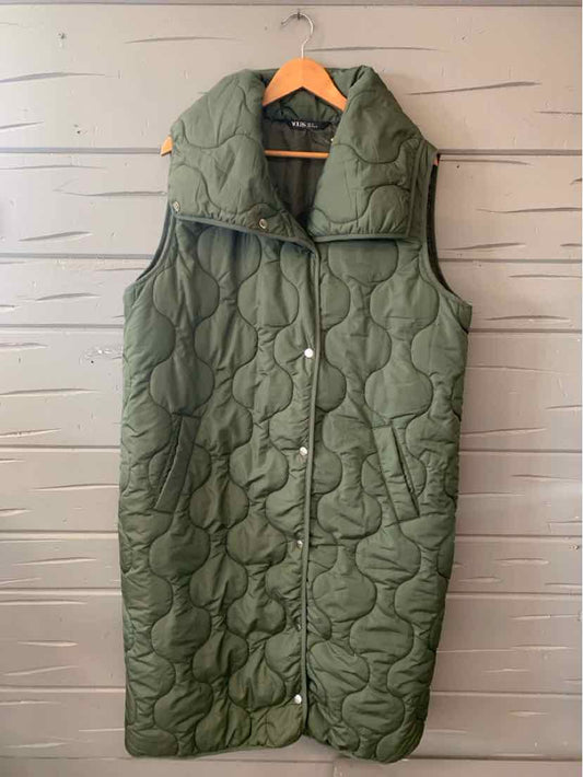 Sleeveless long olive green quilted vest with large collar and snap button closure.