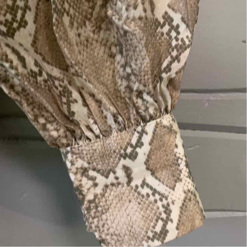 W BAILEY 44 TAN Size MED T