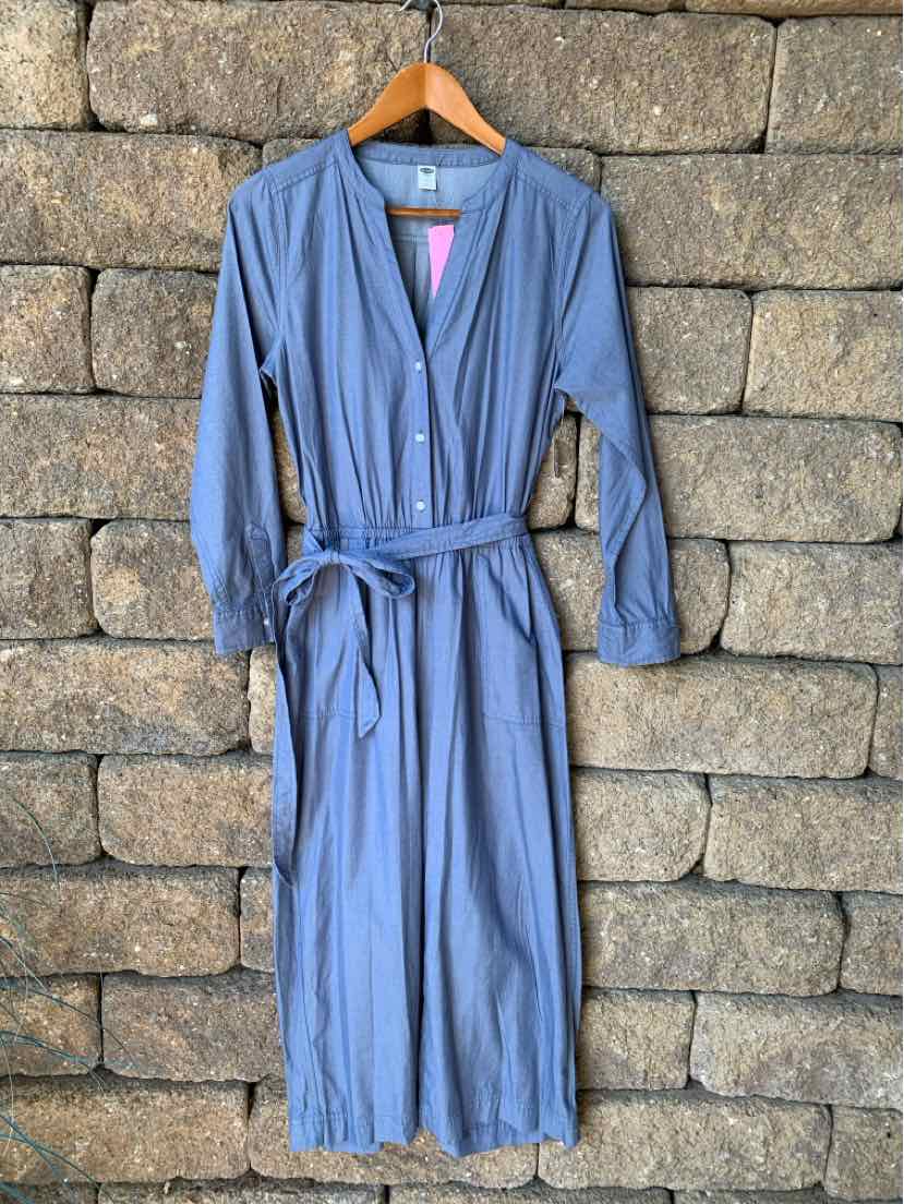 W OLD NAVY BL Size SM JS