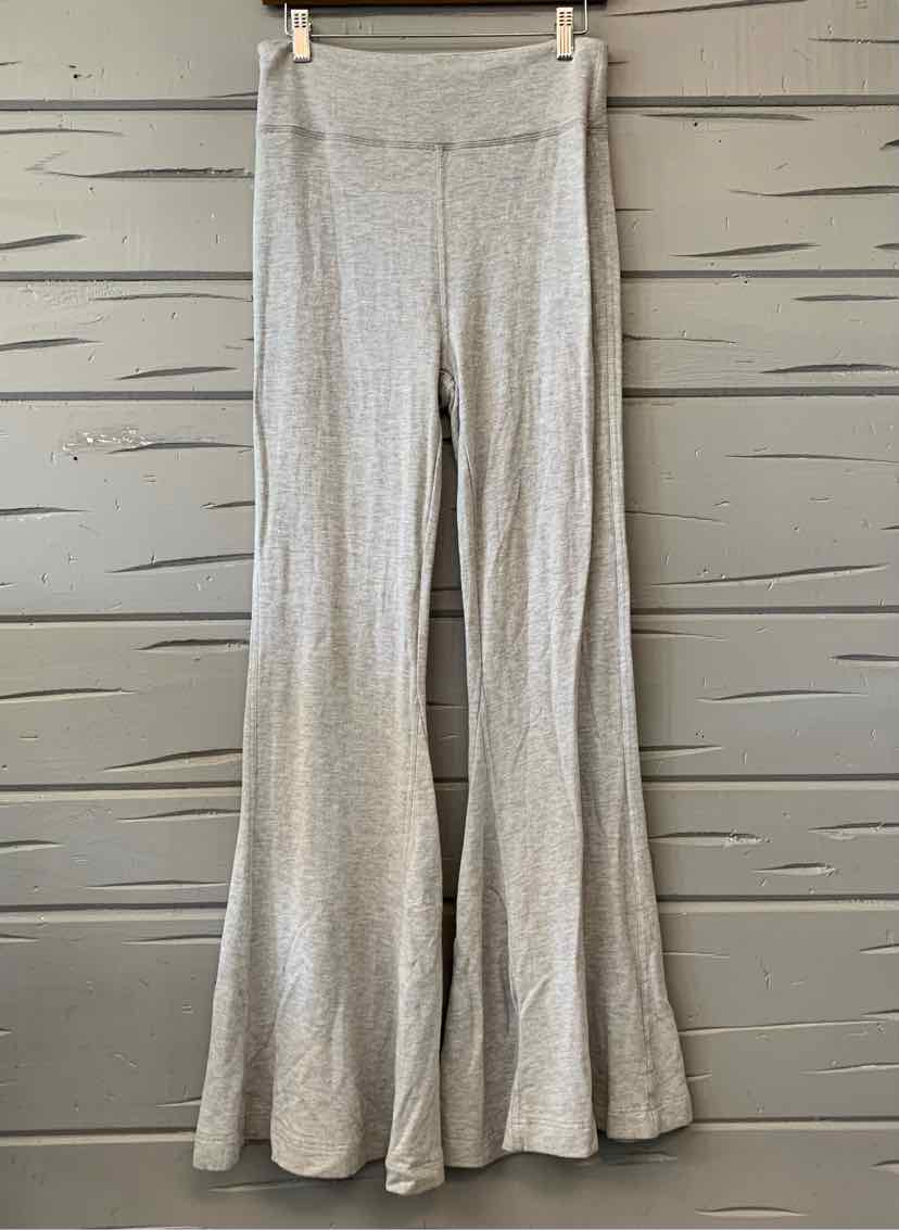 W FREE PEOPLE MOVEMENT GY Size MED AW