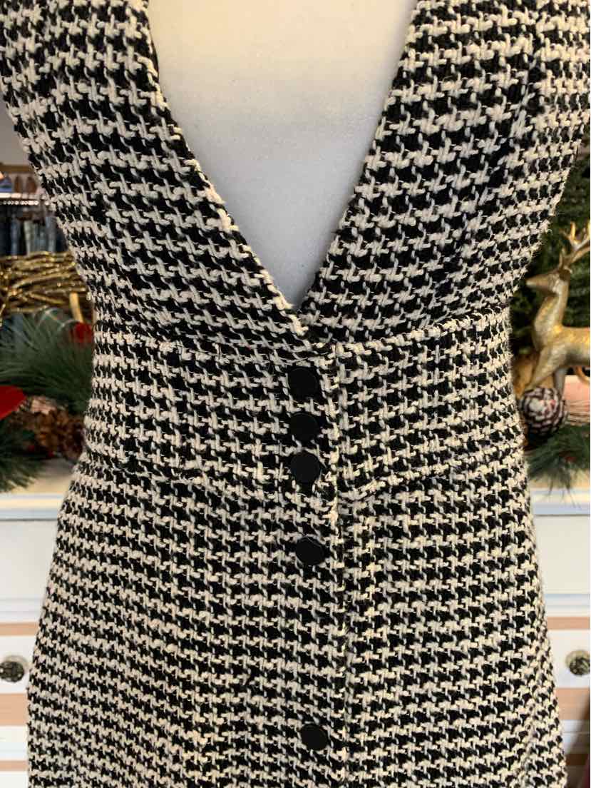 W ZARA BK Size MED DR