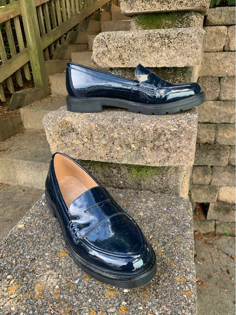 W ROCKPORT NY Size 9 SHOE