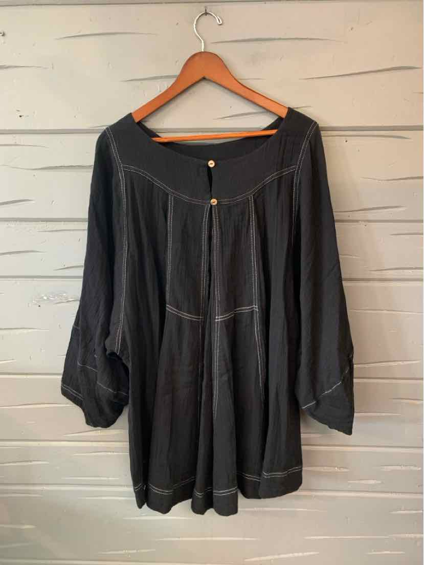 W FREE PEOPLE BK Size SM T