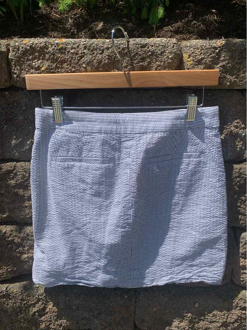 W JCREW WH Size 0 SK