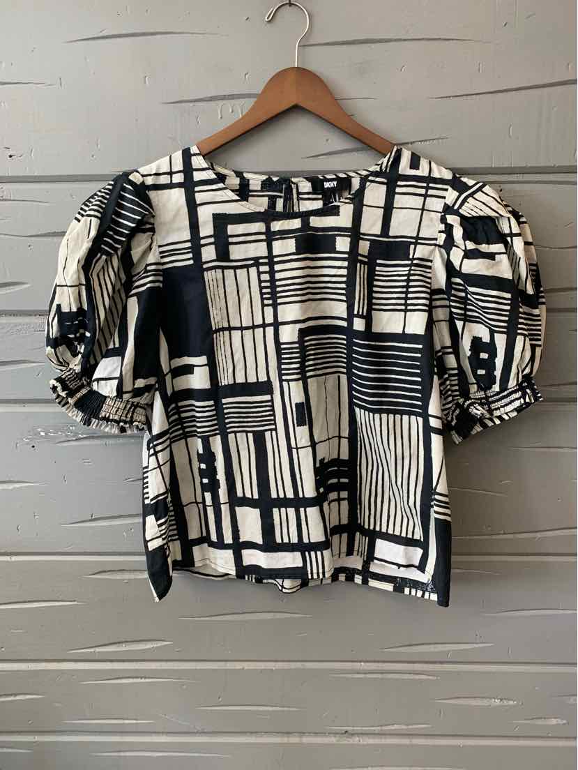 Black and white geometric print blouse with puff sleeves and button front, size XL.
