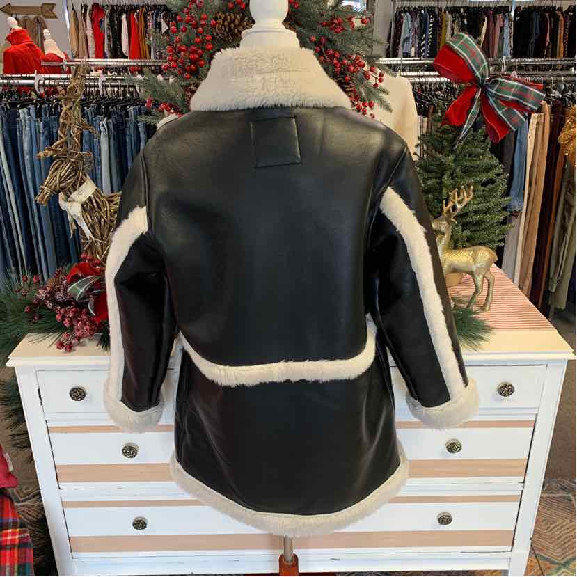 W ABERCROMBIE AND FITCH BK Size MED OW