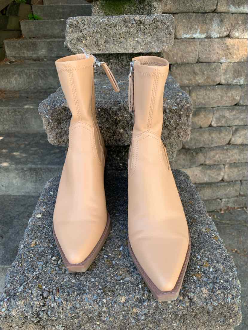 W DOLCE VITA TAN Size 6 BOOT