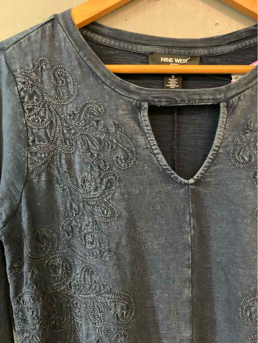 W NINE WEST NY Size SM T