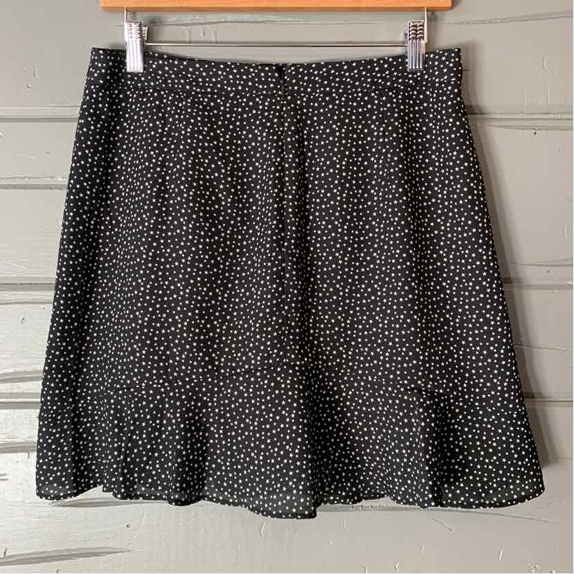 W J CREW BK Size 4 SK