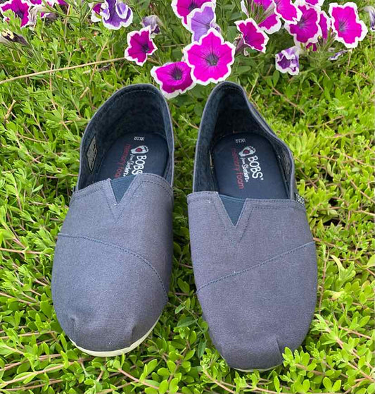 W BOBS NY Size 10 SHOE