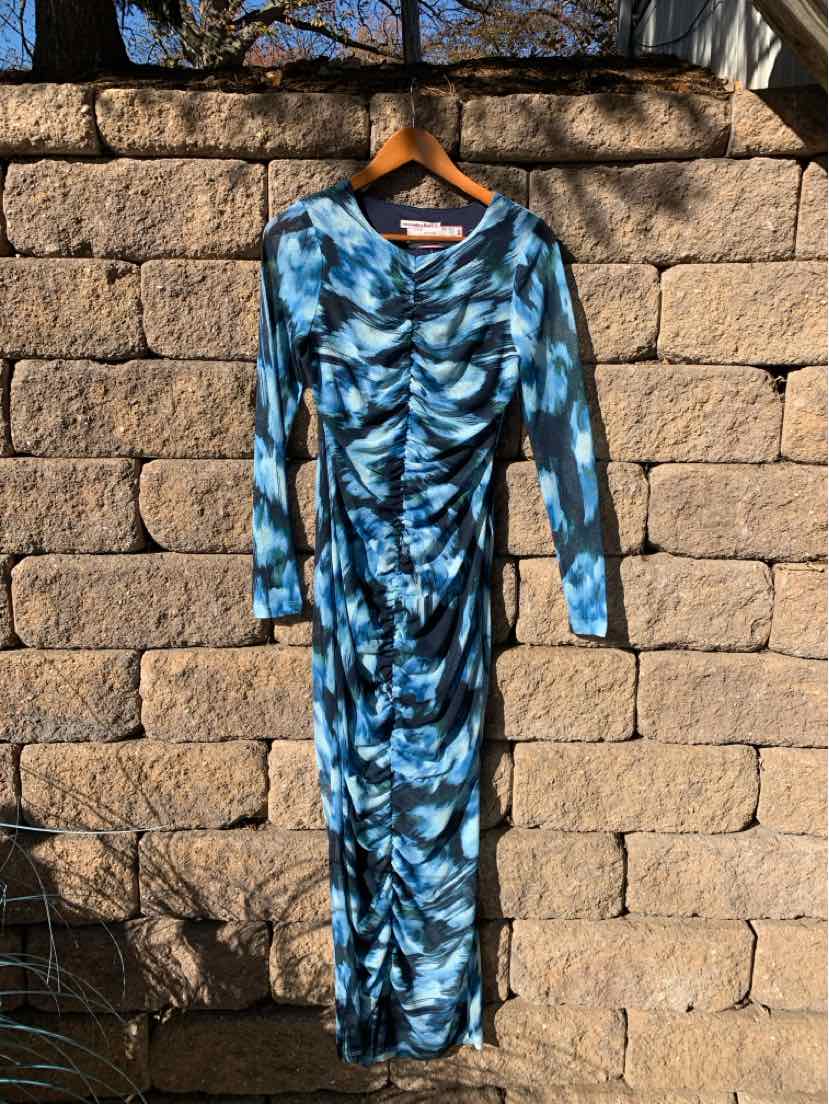 W ABERCROMBIE AND FITCH BL Size SM DR