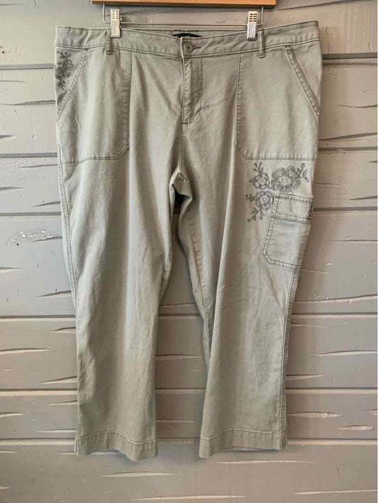 W LEE GY Size 18 P